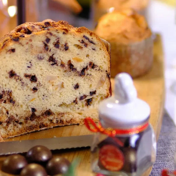 panettone pesca e mandorla senza glutine onger