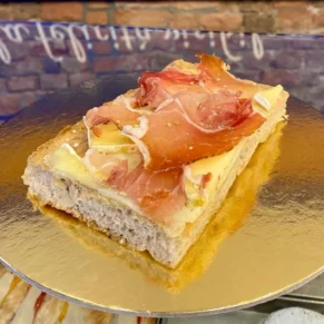 focaccia speck brie senza glutine